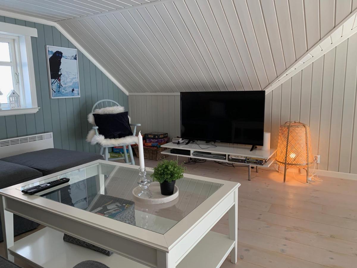 Lemonsjoen-Jotunheimen-Besseggen Villa Stuttgongfossen Exterior foto