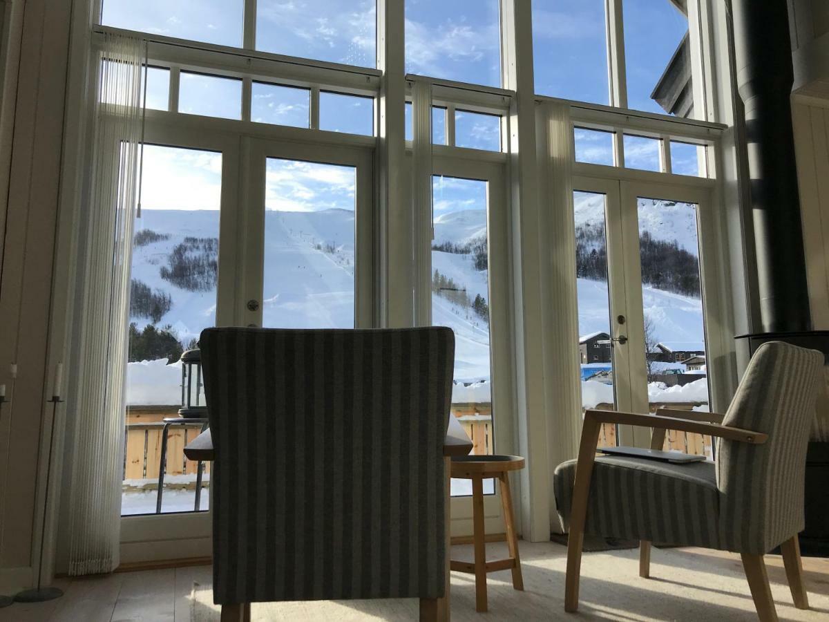 Lemonsjoen-Jotunheimen-Besseggen Villa Stuttgongfossen Exterior foto